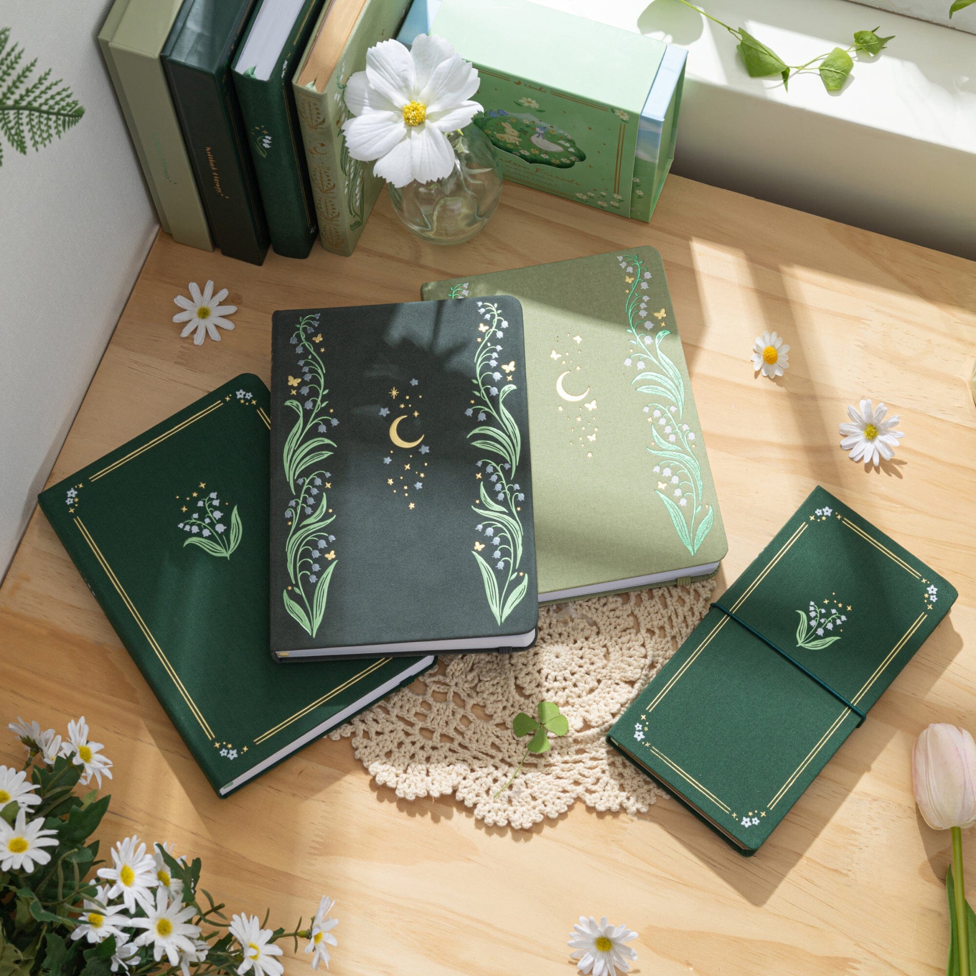 Tsuki ‘Soft Lily’ Limited Edition Luxury Travel Notebook ☾