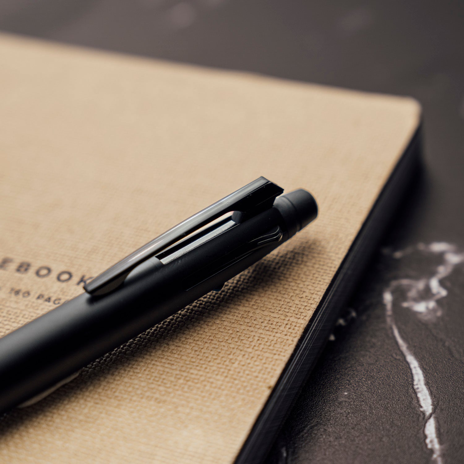 uniball™ JETSTREAM 4&1 PURE MALT Edition, Ballpoint Pen